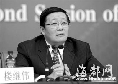 财政部部长：环境税将逐步增加排污惩罚力度