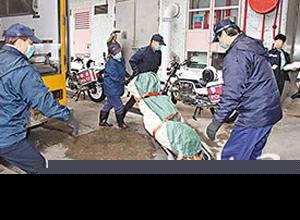 7旬老翁打伤熟睡妻子 愧疚从13楼跳下死亡