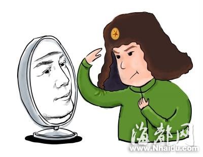 小伙整容成“雷锋脸” 称将改名叫“雷锋”