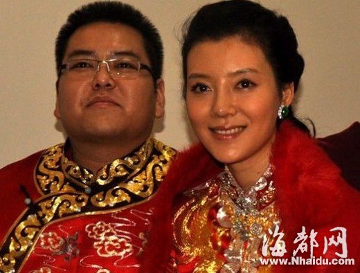 山西最年轻首富30亿债务缠身 曾迎娶女演员