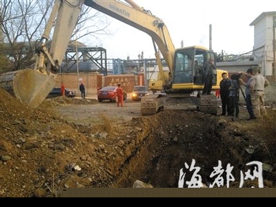 兰州自流沟下化工管道曾发生漏油事件
