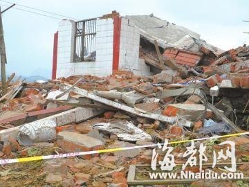 村民疑私造火炮致爆炸 兄弟俩睡梦中遇难