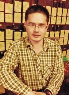 研究生毕业后在少林寺就业4年 执掌“藏经阁”(图)