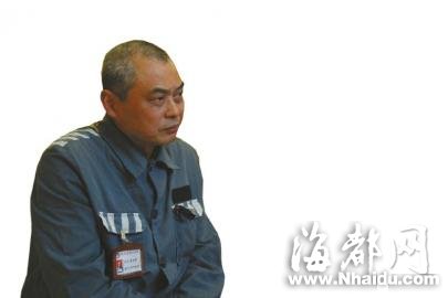 成都官员的权色交易：护士发短信约其汇报思想