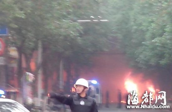 习近平李克强对乌鲁木齐暴恐案作重要批示