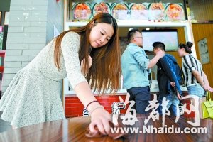 硕士生放弃编辑工作改卖鱿鱼 日销售额达4000元