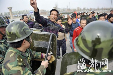 新疆启动严打暴恐活动专项行动 为期一年