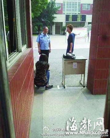 闹钟没响 无锡3名女生错过首场语文考试