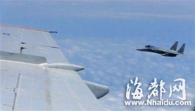 东海防识区公布以来日方已10余次跟踪中方军机