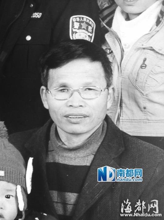 村民偷拍县长收礼18天后被捕 警方定其为黑社会