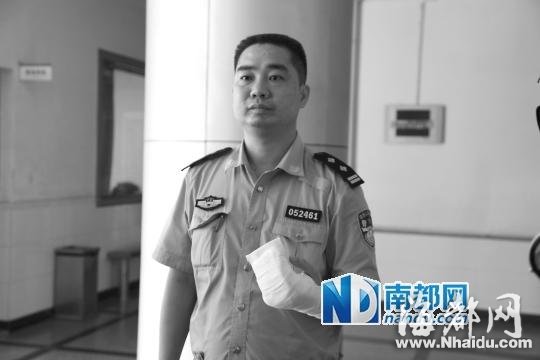 男子酒驾撞死人后欲逃 挣扎中扭断交警手指