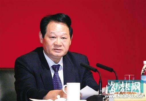 深圳政协原副主席收100万捐寺庙：做慈善 不算受贿