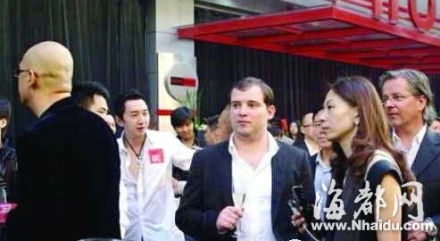 上海女子混迹深圳富豪圈 诈骗3亿元获无期徒刑