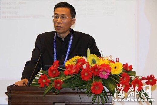 浙江大学副校长吴平今晨车祸身亡