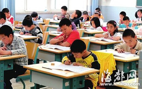 北京3000小学生赶考八中“神童班” 录取率约2%
