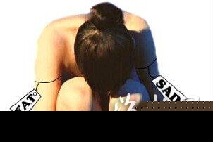 女子疑向情夫讨补偿未果 拿水果刀自捅腹部