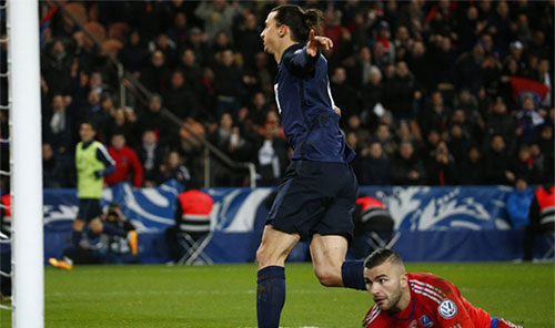 法国杯-伊布梅开二度悍将破门 巴黎3-0晋级八强