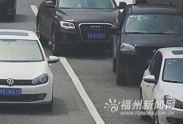 福州警方曝光百起加塞违法行为　含15辆单位企业车辆