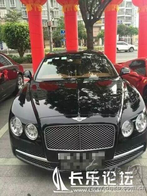福州长乐又现豪车婚礼 各种豪车超跑总值过亿元