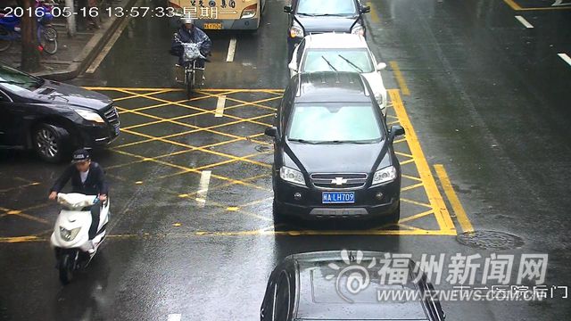 福州闯红灯记录系统新增2个路段 30辆车“触黄网”被罚 福州闯红灯记录系统新增2个路段 30辆车“触黄网”被罚