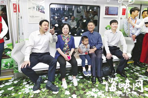 福州1号线南段昨起试运营 福州市领导全程体验
