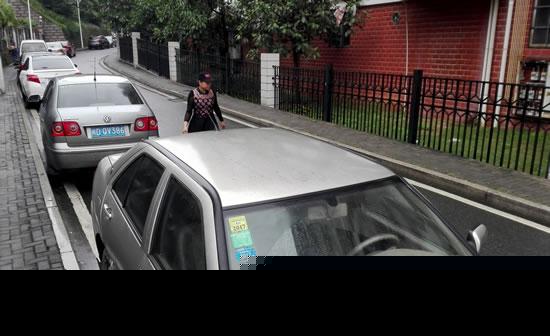 榕警方为67条无名路临时起名　以便整治交通违法
