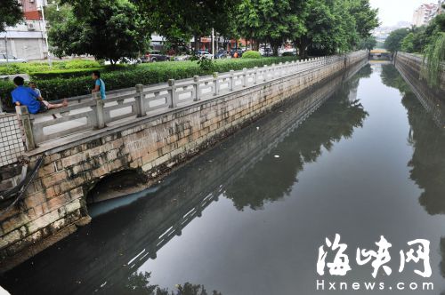 数百米的横江渡又黑又臭