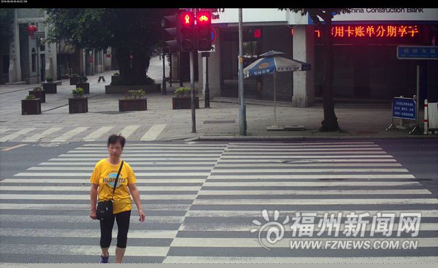 福州警方曝光150辆乱掉头车辆 23辆为单位或公司车辆
