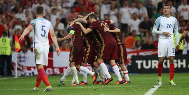 直击欧洲杯：英格兰1-1俄罗斯
