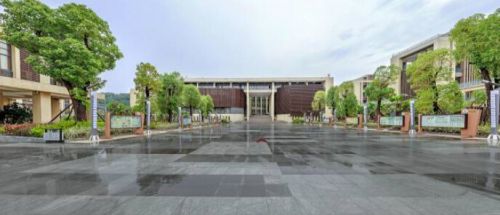 权威发布！看看福州7所一类校招生“底线”