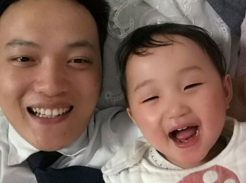福州80后爸爸割肝救女 一句“我爱你”就是最好回报