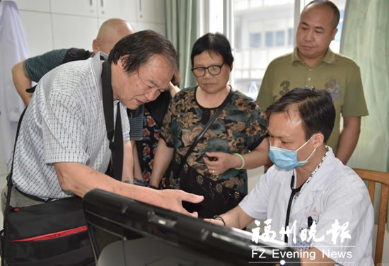 28年奋战医疗一线 黄乃澄：做人民健康的卫士