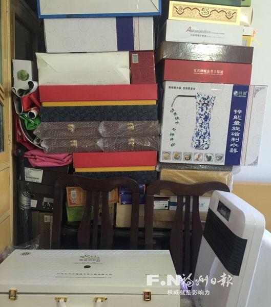 八旬老人花十几万买保健品只相信&ldquo;专家配方&rdquo;