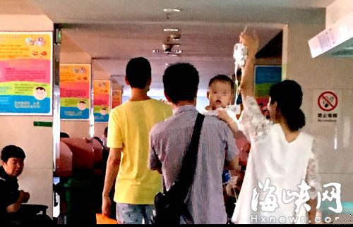 福州手足口病高发 高烧12小时不退应及时就医