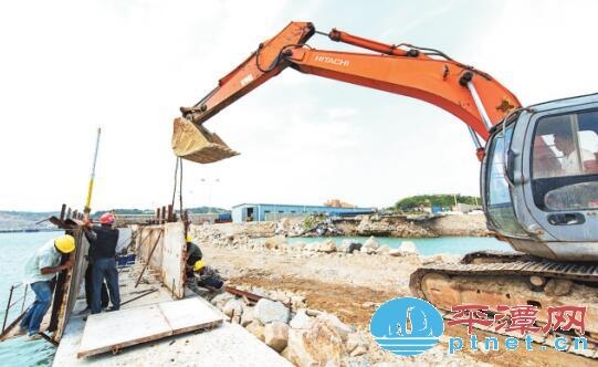 平潭东澳中心渔港渔政执法码头 力争本月底完工