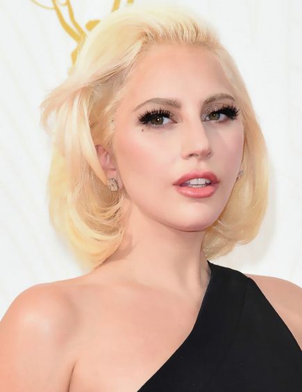 Lady GaGa个人新单曲九月发行 新专辑群星助阵