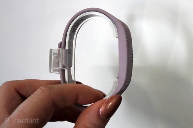 Fitbit Flex 2智能手环体验：能当装饰物使用