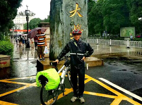 说走就走的旅行 福师大新生骑行2712公里来报到