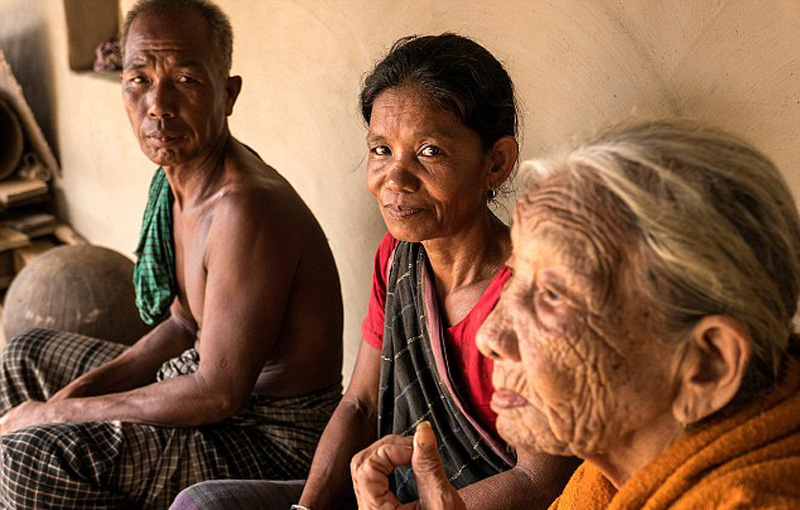 孟加拉国农夫的3人婚姻 同时娶婶婶和堂妹为妻 (图)