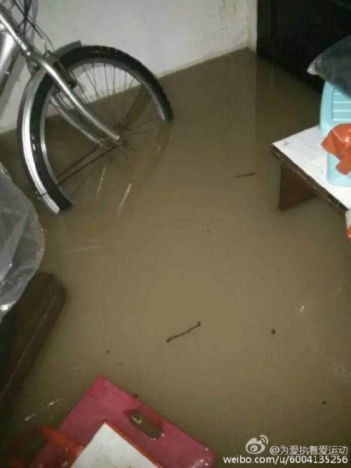 “鲇鱼”凌晨惠安登陆！福州风雨呼啸一夜又看海了