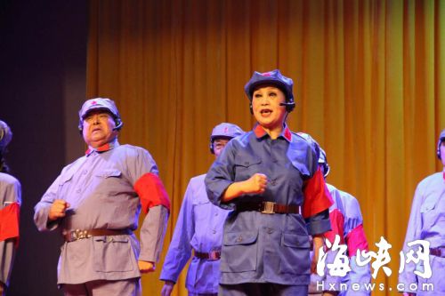 福州江滨老年公寓老人爱听闽剧 合唱团10月8日开演