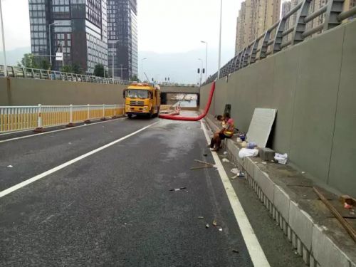 福州主干道最新最全航拍大检阅 台风36小时后城市“脑血栓”还剩多少