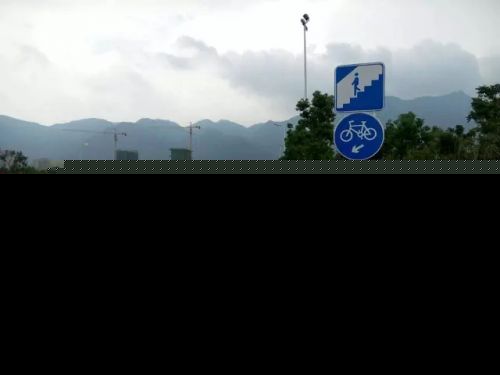 福州主干道最新最全航拍大检阅 台风36小时后城市“脑血栓”还剩多少