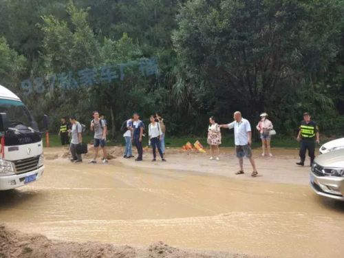 突发！福州软件园多处溜方 周边路口封路管制