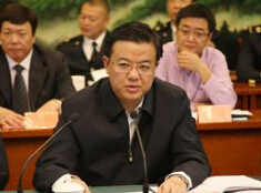 倪岳峰在福州城区暗访检查 马上就办解决问题