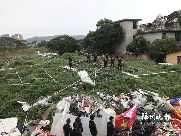 国庆假期执法不放松 仓山7处违法抢建被拆除(图)