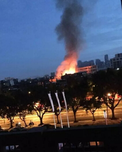 福州连发3起火灾 网曝排尾凌晨大火整栋楼烧着