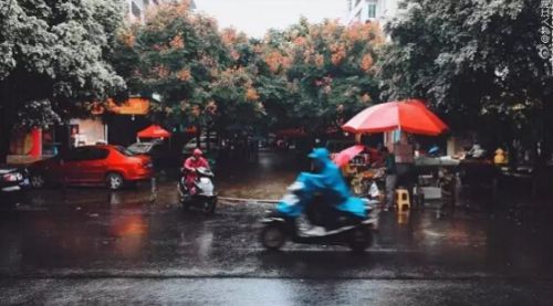 堵+冷+雨 福州入秋了？不！下周还得穿短袖