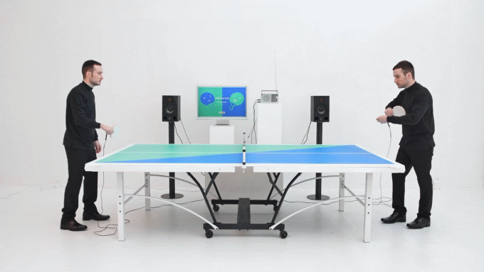 乒乓球也玩高科技 能够随着打球的节奏播放音乐