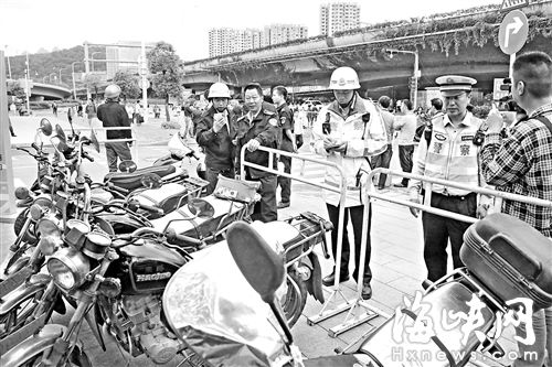 即日起 福州市区道路禁停超标、无牌电动车